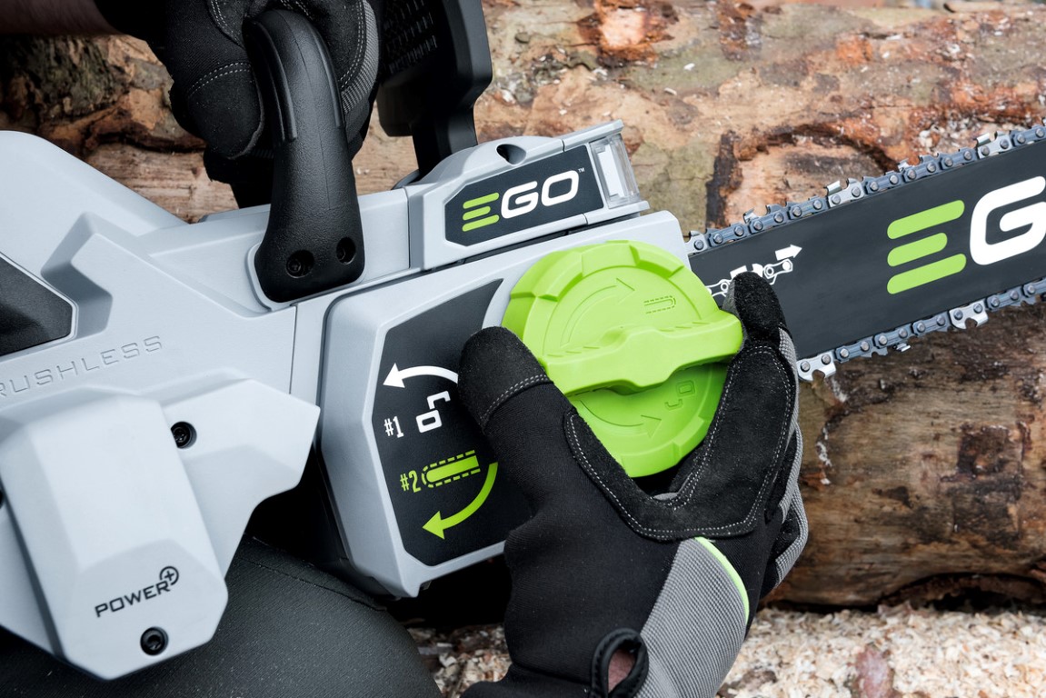 EGO CS1800E accu kettingzaag EGO CS1800E accu kettingzaag